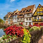 Homestay Cosy Avec Petit-dejeuner Inclus Parking Prive & Box Velo Sur La Route Des Vins Issenheim