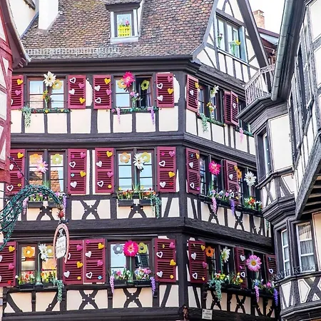 Quarto em Acomodações Particulares Privative Sur La Route Des Vins Tv Parking Box Velo Bike