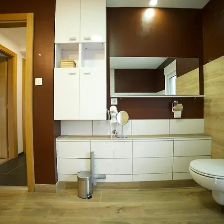 Privative Sur La Route Des Vins Tv Parking Box Velo Bike * Issenheim