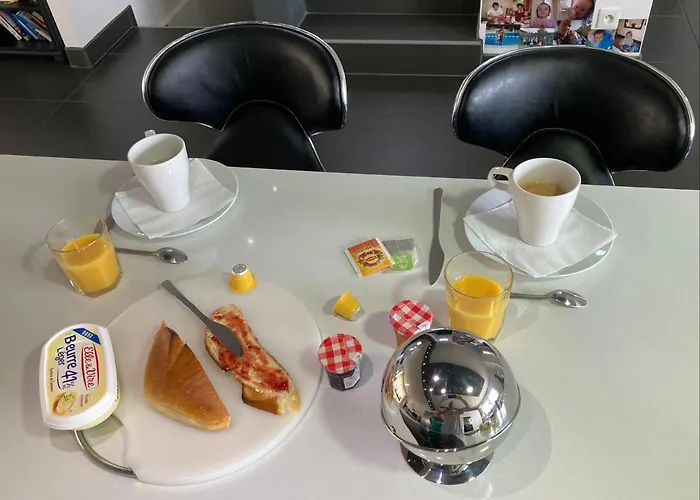Homestay szállás Cosy Avec Petit-dejeuner Inclus Parking Prive & Box Velo Sur La Route Des Vins